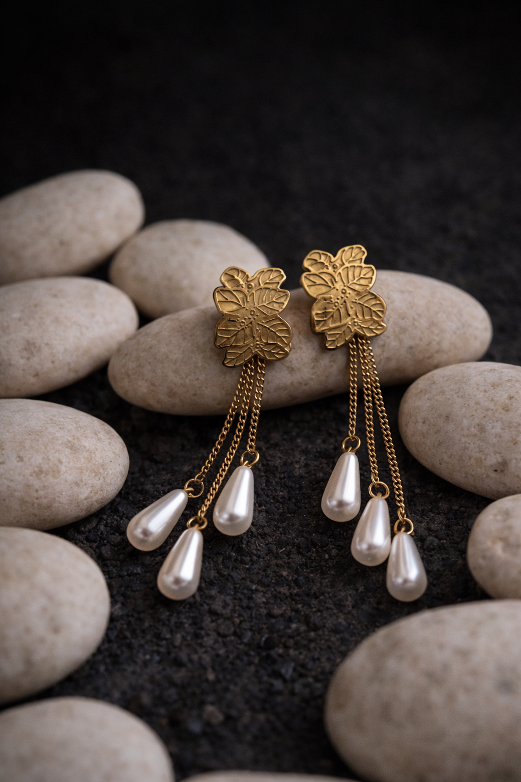 Leaf & Pearl Drop Earring
