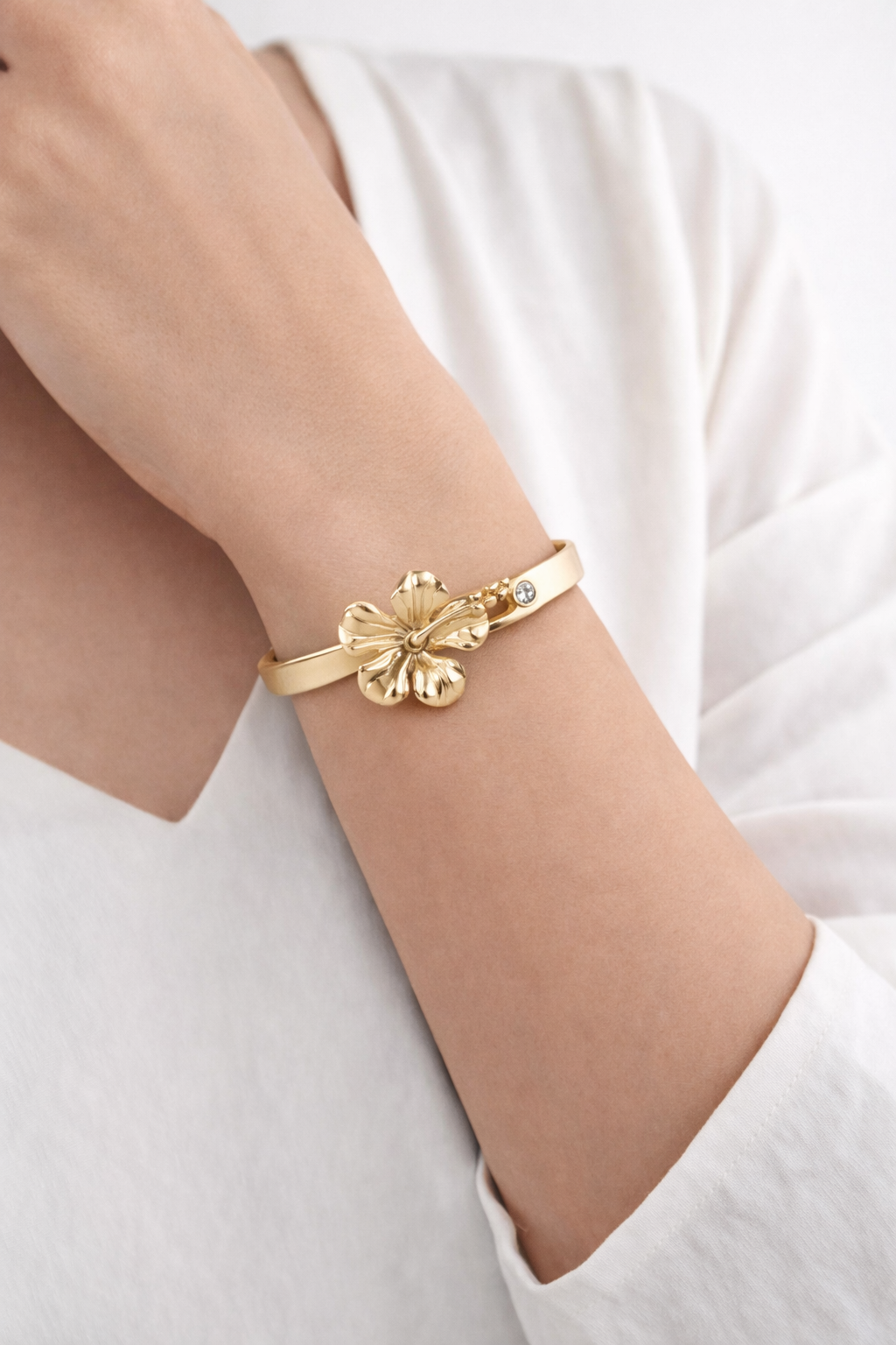 Flora Knot Bracelet
